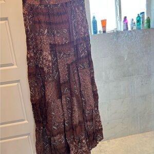 Elegant Brown Patterned Women's Skirt